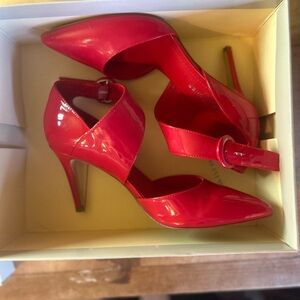 Marc Fisher red heels